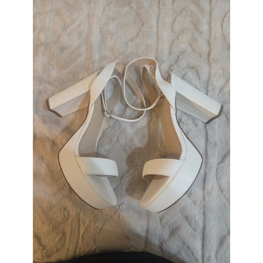White Platform Block High Heel Sandals Ankle Strap Stiletto vegan Leather Size 9